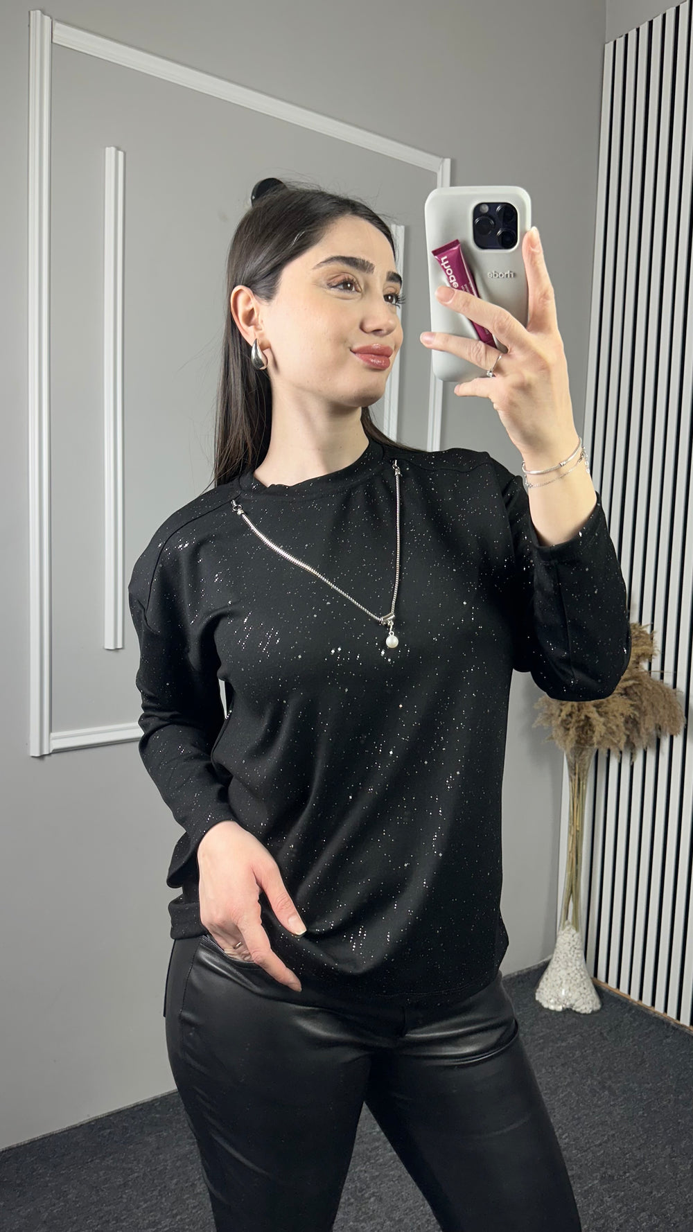 Siyah