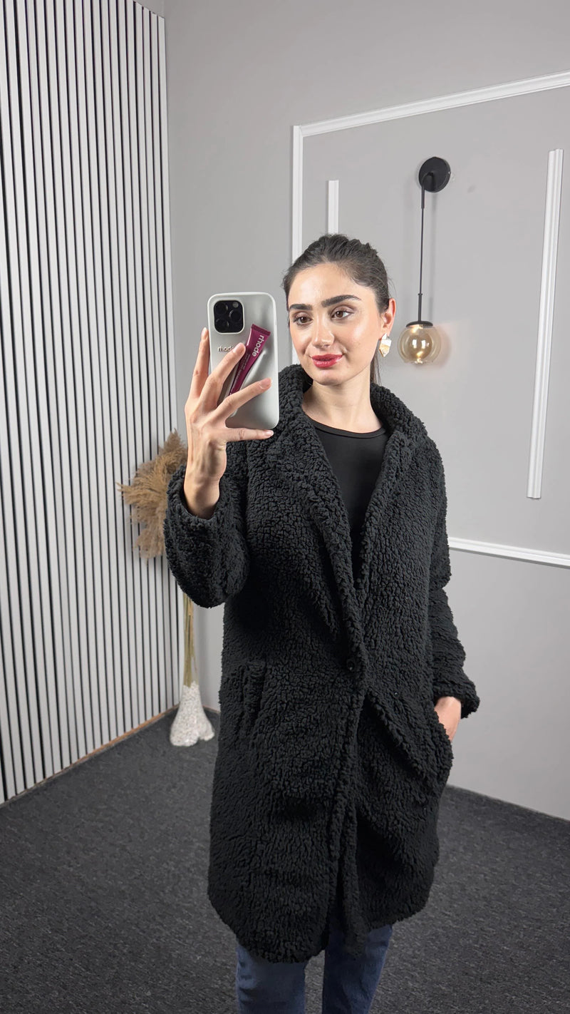 Düğmeli Cepli Peluş Uzun Ceket