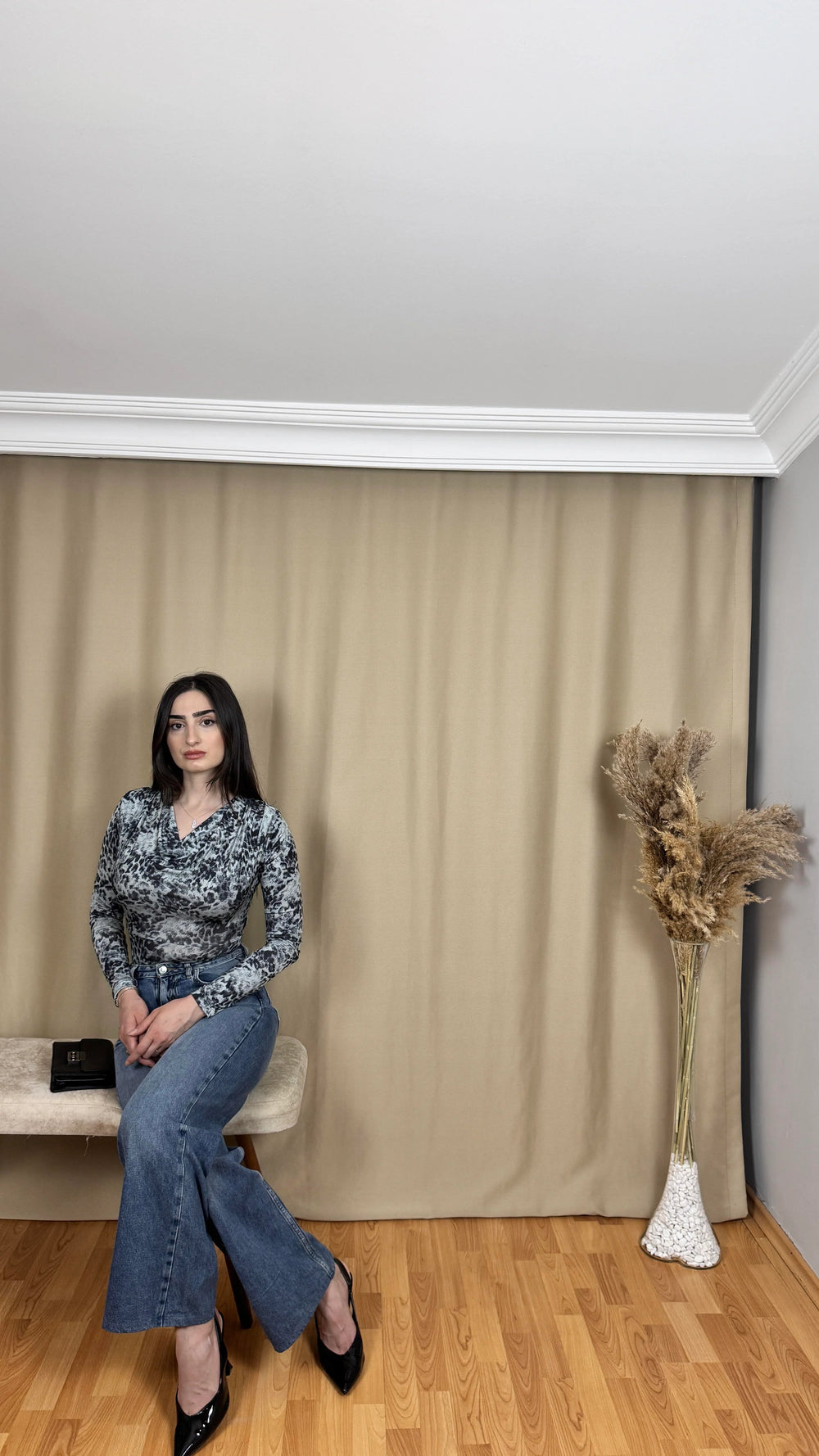 Leopar Desenli Düşük Yaka Zıbın