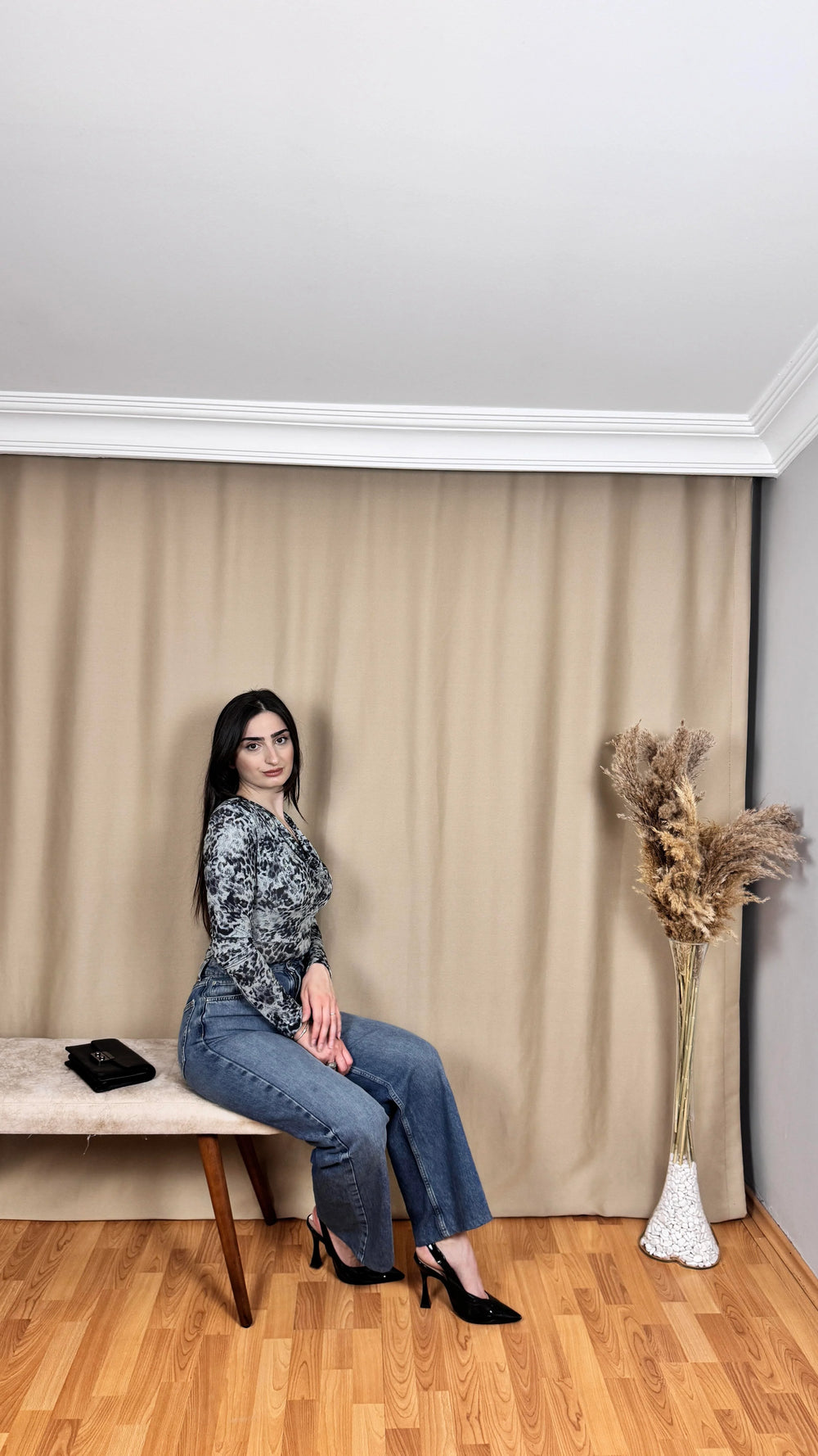 Leopar Desenli Düşük Yaka Zıbın