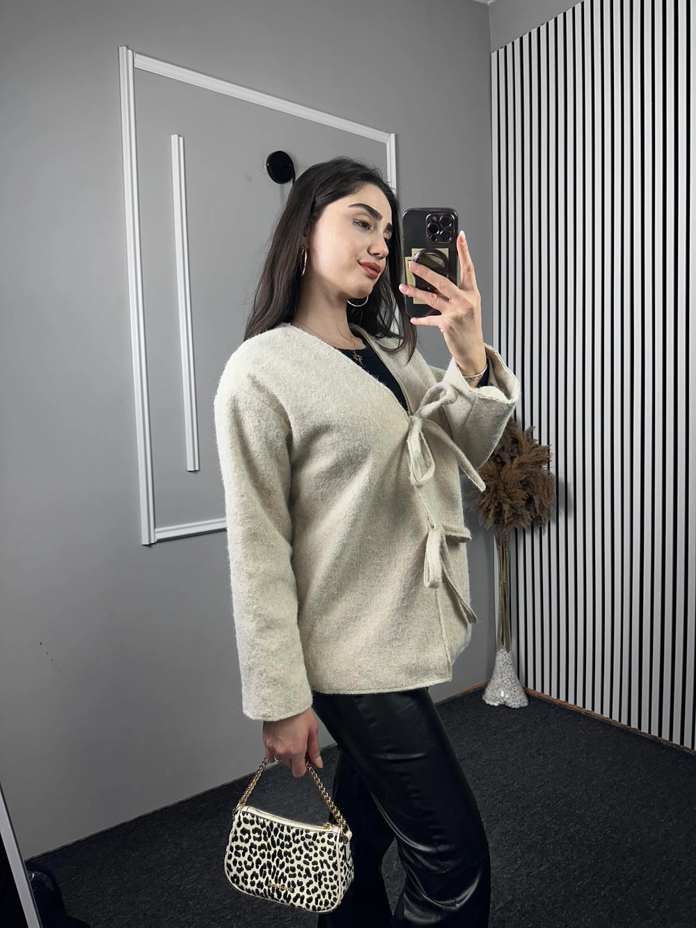 Bej