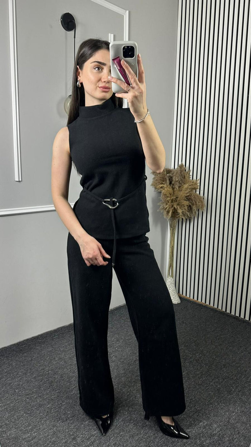 Sıfır Kol Önü Kemerli Pantolonlu Takım