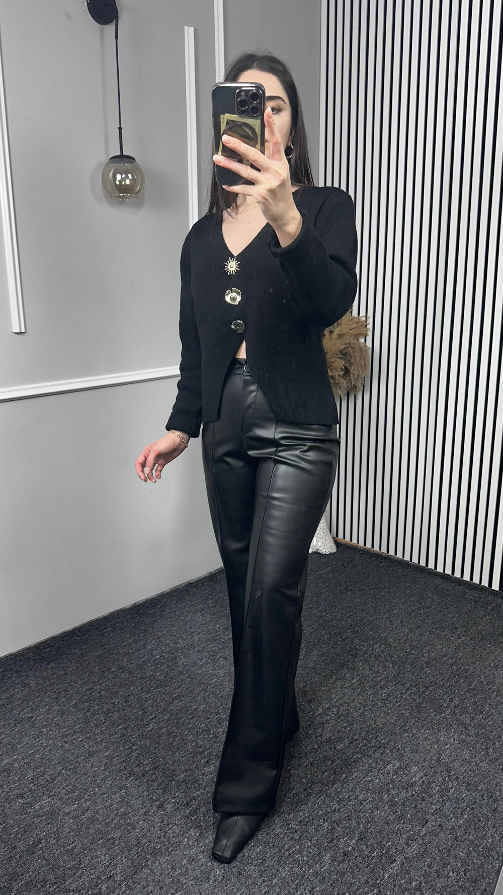 Siyah